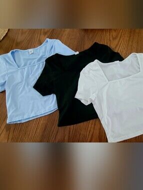 SHEIN Square Neck Short Sleeve Crop Top - Black, White, Light Blue